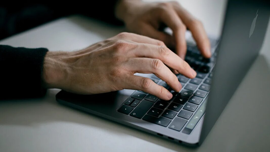 Fake invitation emails hide dangerous malware to steal your personal data