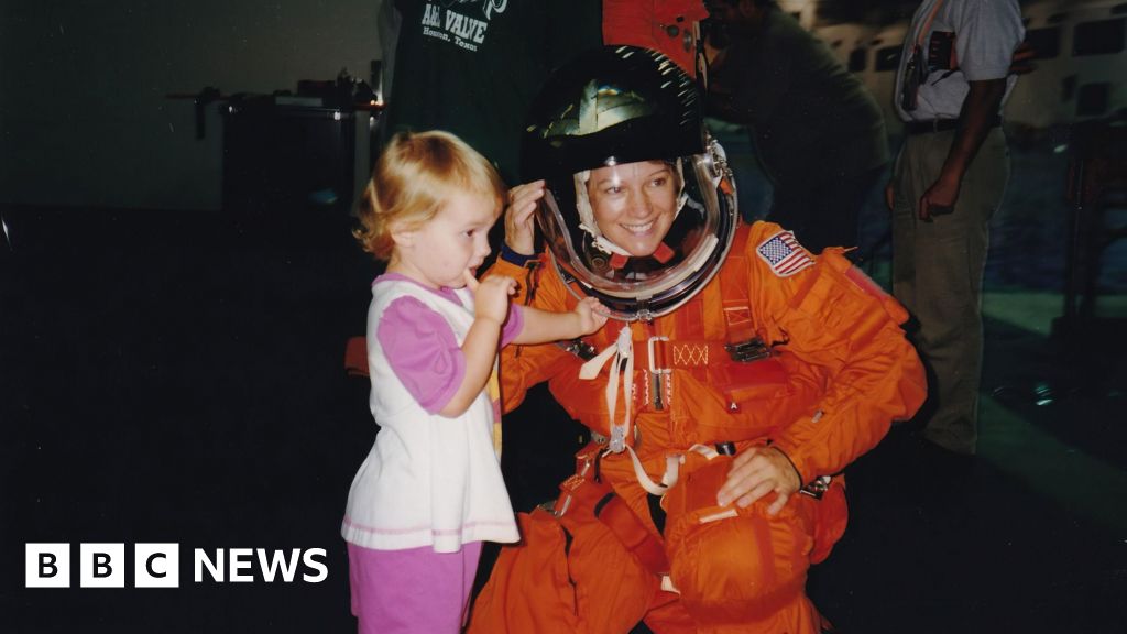 The trailblazer who made history as Nasa’s first woman commander