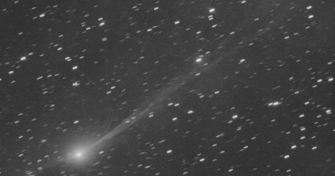 NASA releases close-up images of interstellar comet making a rare flyby