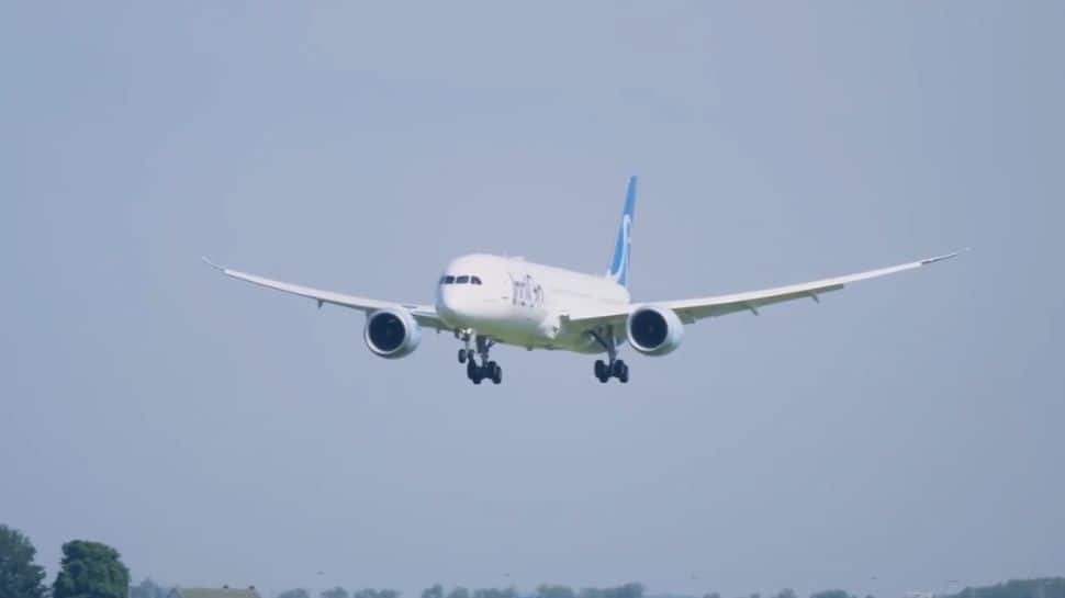 Indigo Flight Chaos In Kerala: Airline Cancels 12 Flights, Passengers Left Stranded | Mobility News